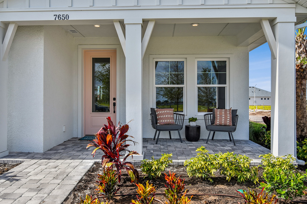 SeaFlower David Weekly Homes Bellmeade Model Porch